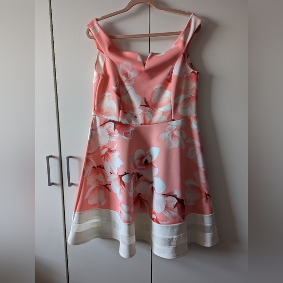 Quiz Dresses & Skirts - Quiz Pink W/White Flowers Off-the-shoulder Dress Size 18